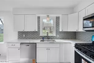 1984 S Schenley Ave, Youngstown, OH 44511 - Photo 5