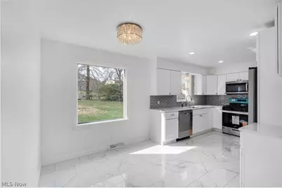 1984 S Schenley Avenue, Youngstown, OH 44511 - Photo 11