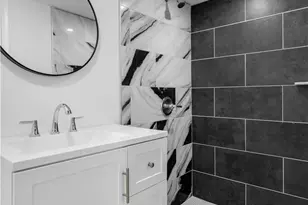 1984 S Schenley Ave, Youngstown, OH 44511 - Photo 27