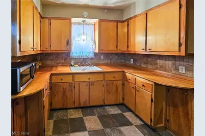 1030 Dartmouth Avenue SW, Canton, OH 44710 - Photo 9