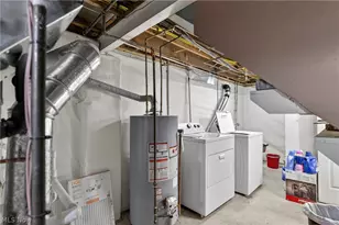 393 Afton Ave, Boardman, OH 44512 - Photo 39