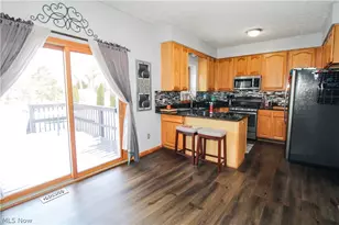 5946 N Mayflower Dr, Lorain, OH 44053 - Photo 19