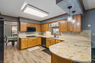 1825 John Carroll Drive SE, Massillon, OH 44646 - Photo 11