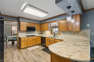 1825 John Carroll Dr SE, Massillon, OH 44646 - Photo 11