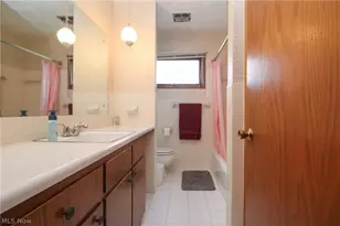 4250 Nottingham Ave, Austintown, OH 44511 - Photo 15