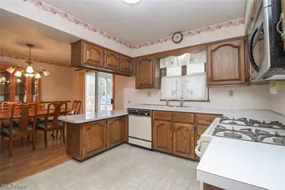 4250 Nottingham Avenue, Austintown, OH 44511 - Photo 11