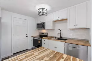 350 Silver Meadows Dr, Kent, OH 44240 - Photo 15