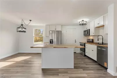 350 Silver Meadows Drive, Kent, OH 44240 - Photo 11