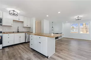 350 Silver Meadows Dr, Kent, OH 44240 - Photo 13