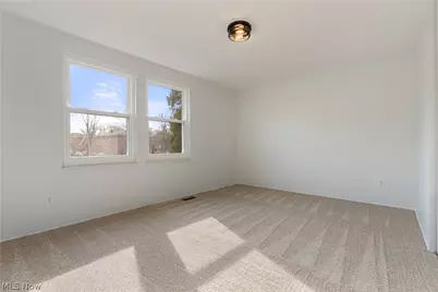 350 Silver Meadows Drive, Kent, OH 44240 - Photo 25