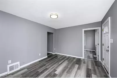 2255 Lake Road, Akron, OH 44312 - Photo 7