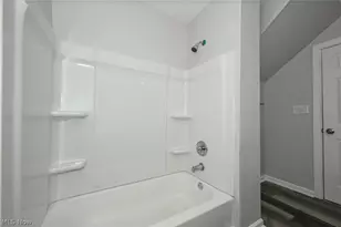 2255 Lake Rd, Akron, OH 44312 - Photo 19