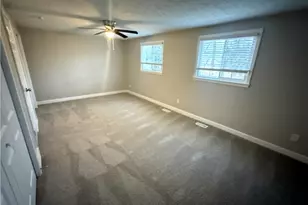 7415 N Chestnut Commons Dr, Mentor, OH 44060 - Photo 13