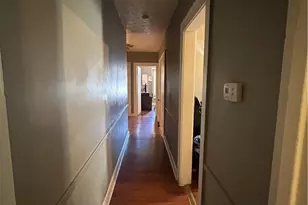 10518 Parkhurst Dr, Loveland, OH 44111 - Photo 7