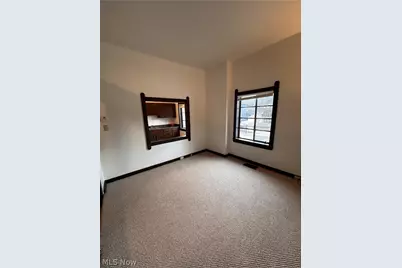 1707 W 31st Place, Loveland, OH 44113 - Photo 3