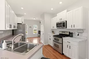 5271 Aspen Meadow Dr, Ravenna, OH 44266 - Photo 15