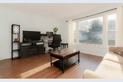 1259 E 351 Street, Eastlake, OH 44095 - Photo 3