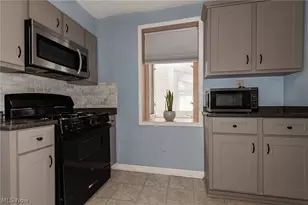 1259 E 351st St, Eastlake, OH 44095 - Photo 11