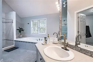 17431 Rambling Creek Trail, Chagrin Falls, OH 44023 - Photo 21