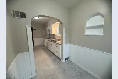 512 Clearmont Drive, Youngstown, OH 44511 - Photo 13