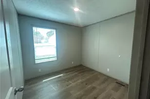 252 Front St, Philo, OH 43771 - Photo 13