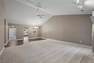 1458 Chesapeake Ave, Louisville, OH 44641 - Photo 7