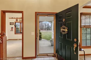 648 Landerwood Ln, Avon Lake, OH 44012 - Photo 5