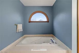 648 Landerwood Ln, Avon Lake, OH 44012 - Photo 33