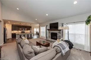 2488 Carlene Ave SW, Massillon, OH 44647 - Photo 7