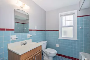 12509 Britton Dr, Loveland, OH 44120 - Photo 9