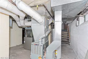 12509 Britton Dr, Loveland, OH 44120 - Photo 15