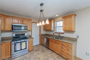 819 Savannah Trail, Medina, OH 44256 - Photo 5