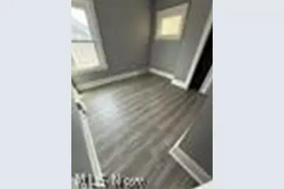 948 Royal Road, Loveland, OH 44110 - Photo 5