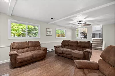 621 Van Oaks Drive, Amherst, OH 44001 - Photo 13