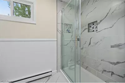 621 Van Oaks Drive, Amherst, OH 44001 - Photo 15