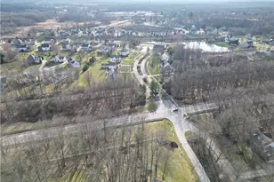 235 Bridgewater Cir, Hudson, OH 44236 - Photo 27