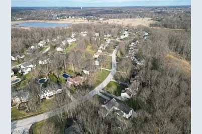 235 Bridgewater Circle, Hudson, OH 44236 - Photo 29