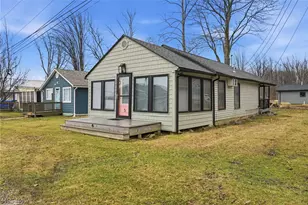 5 Stones Long Beach Dr, Ashtabula, OH 44004 - Photo 3