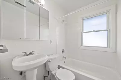 171 S Logan Street, Elyria, OH 44035 - Photo 11