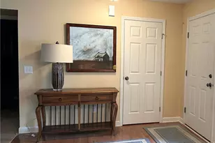 7111 Chatfield Ave NE, Canton, OH 44721 - Photo 3