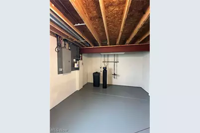 7111 Chatfield Avenue NE, Canton, OH 44721 - Photo 19