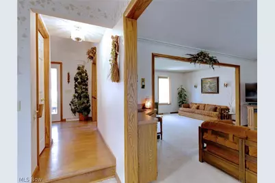 200 Greentree Circle, Aurora, OH 44202 - Photo 25