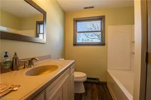 13390 Ravenna Ave NE, Hartville, OH 44632 - Photo 19