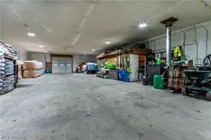 13390 Ravenna Ave NE, Hartville, OH 44632 - Photo 33