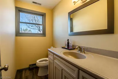 13390 Ravenna Avenue NE, Hartville, OH 44632 - Photo 17