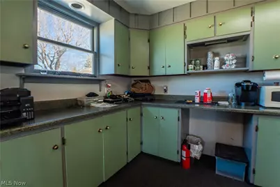 13390 Ravenna Avenue NE, Hartville, OH 44632 - Photo 15