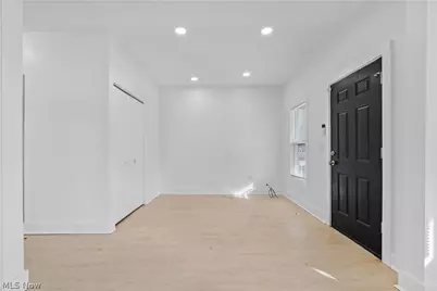 2314 E 95th Street, Loveland, OH 44106 - Photo 9