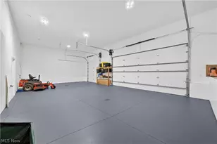 2252 Applegrove St NE, Canton, OH 44721 - Photo 25