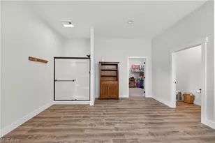 2252 Applegrove St NE, Canton, OH 44721 - Photo 17