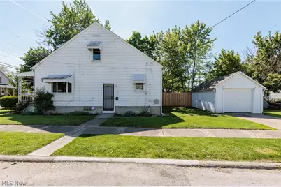 125 E 30th Street, Lorain, OH 44055 - Photo 3